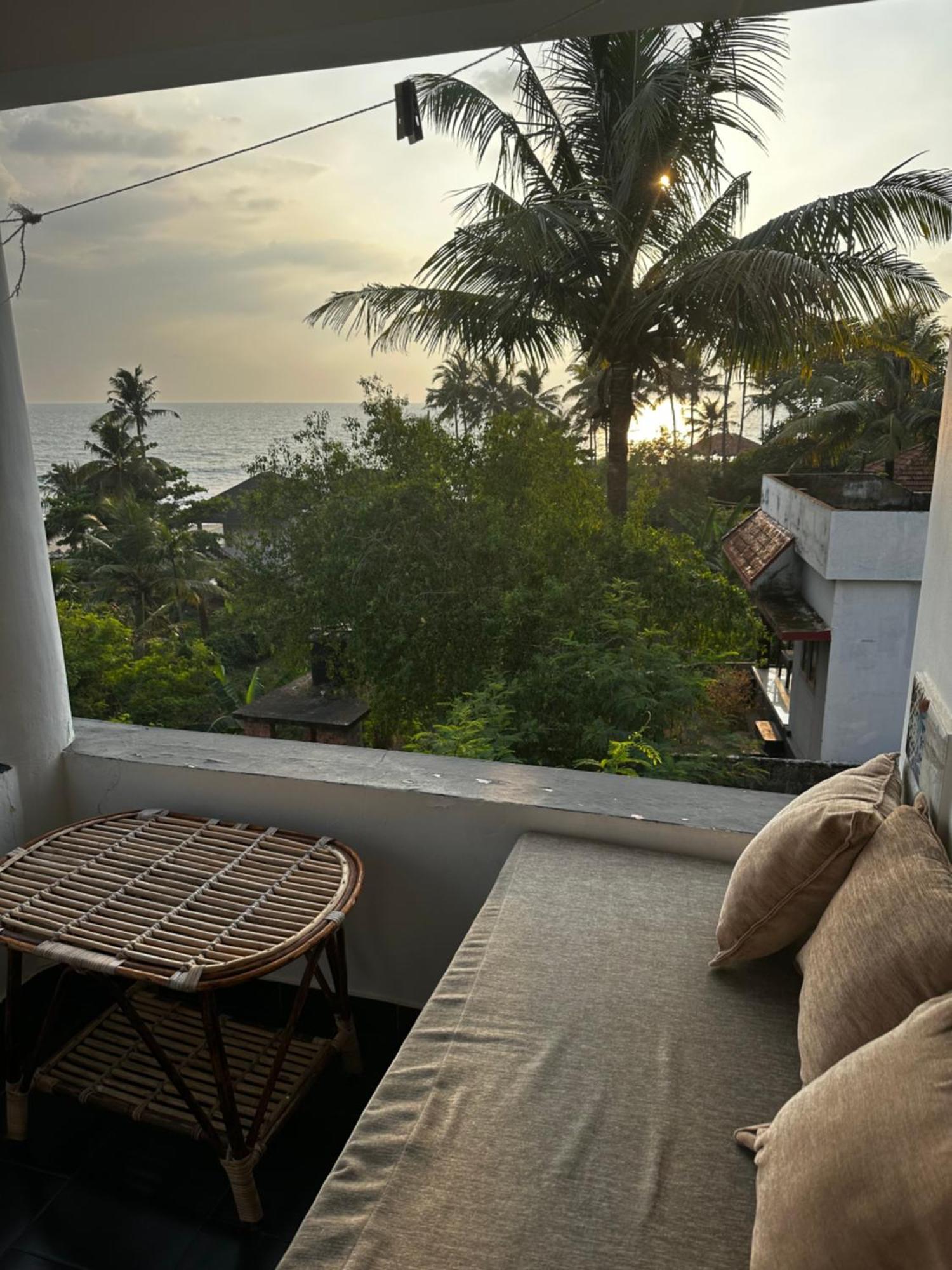 The First Place Yogaresort, Odayam 瓦尔卡拉 外观 照片